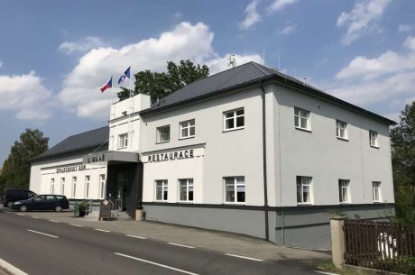 Restaurace U Máně